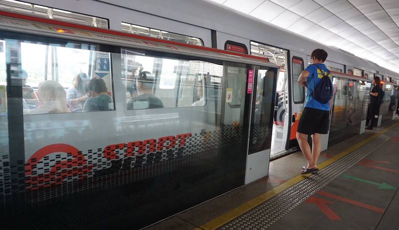 get-ready-to-groove-to-local-tunes-on-your-commute,-thanks-to-new-partnership-between-nac-and-smrt