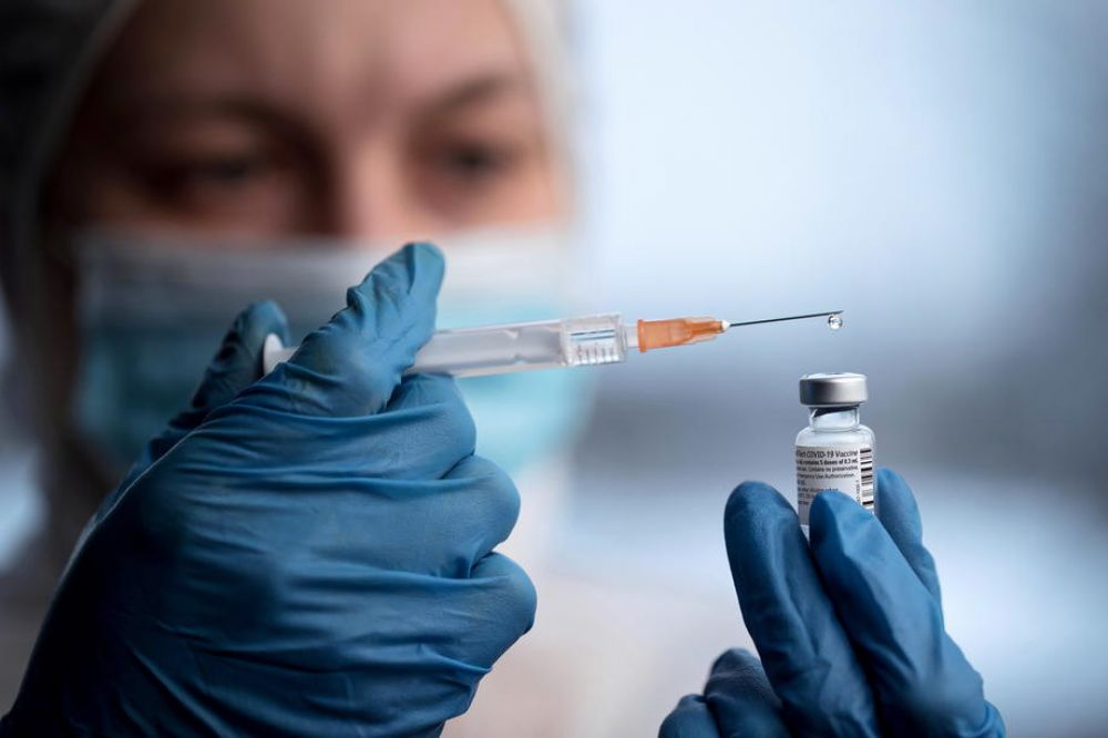 moderna,-pfizer-say-new-covid-shots-effective-against-pirola
