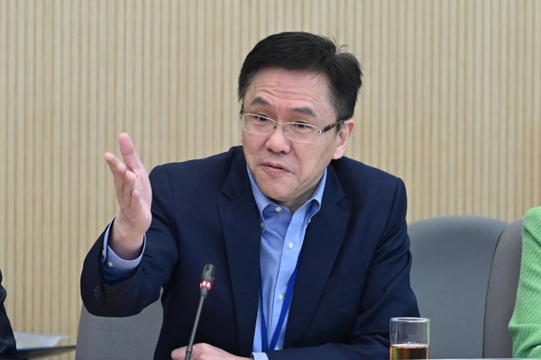港深創科園發展小組召開會議
