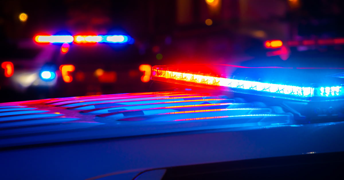 chicago-convenience-store-owner-shoots-assailant-in-the-hand