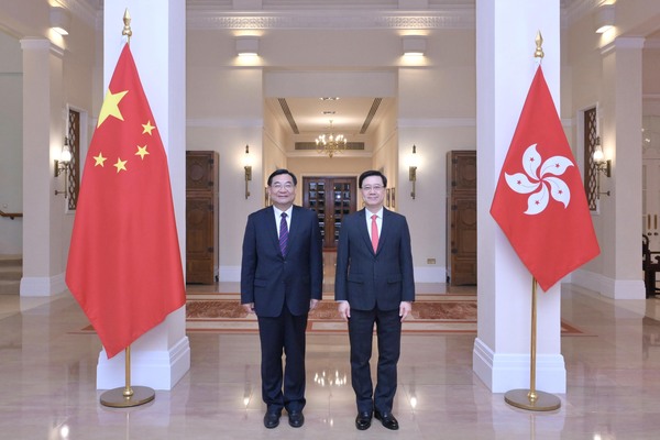 李家超晤文化和旅遊部部長