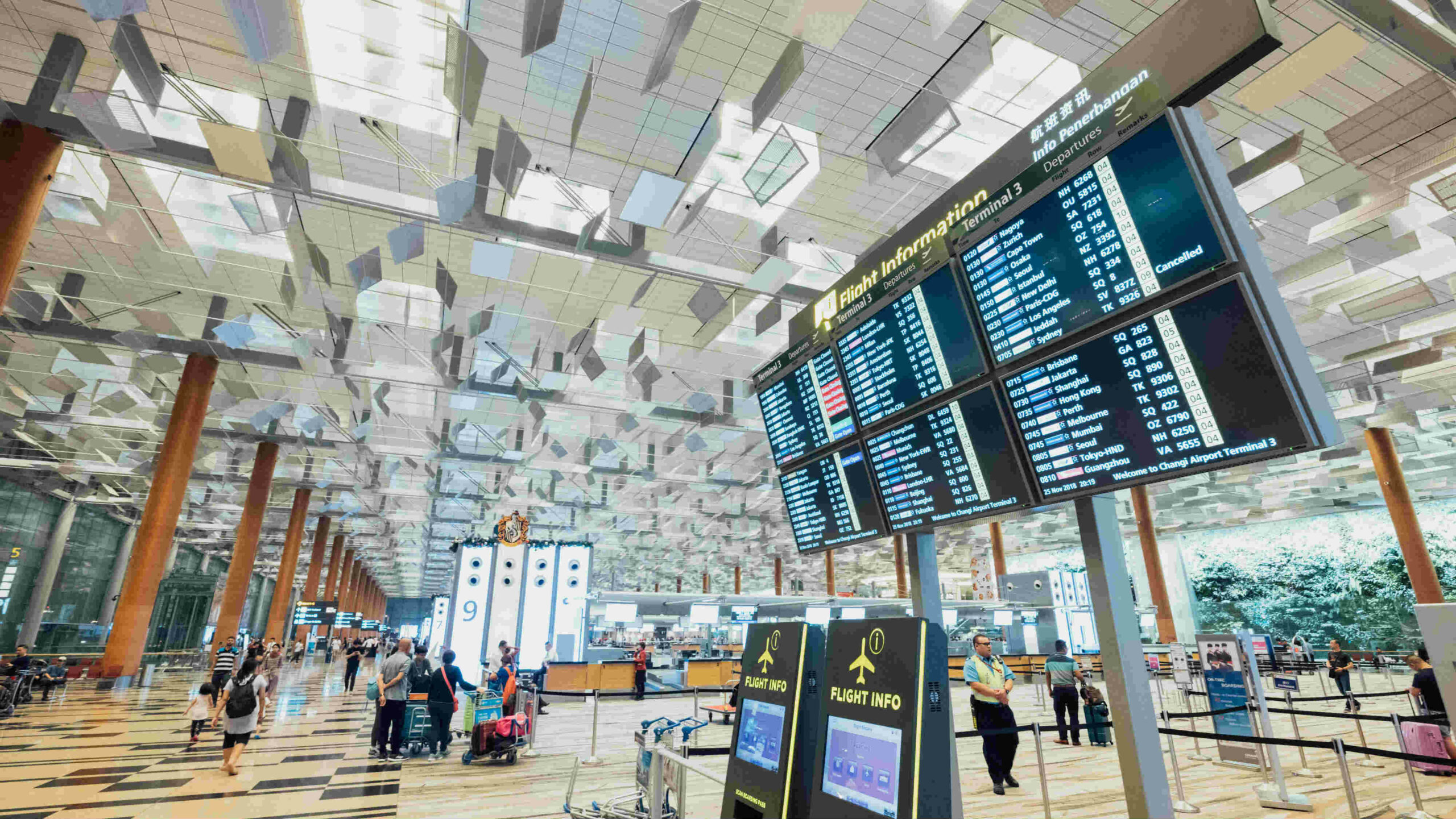 singapore-stamps-passport-free-departures-from-changi-in-2024