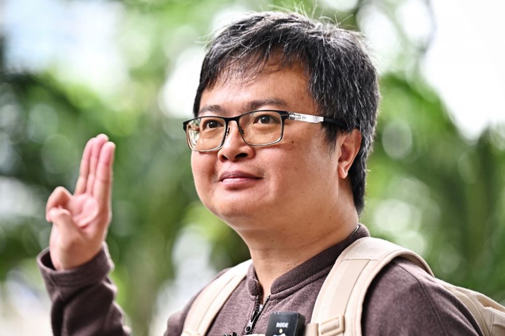 top-thai-protest-leader-jailed-on-royal-insult-charges
