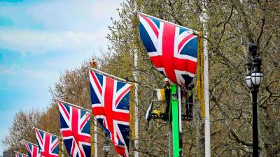 sick-leave-in-uk-hits-15-year-high:-study