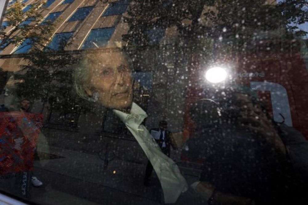 prosecutors-say-canada-fashion-mogul-used-‘status’-to-assault-women