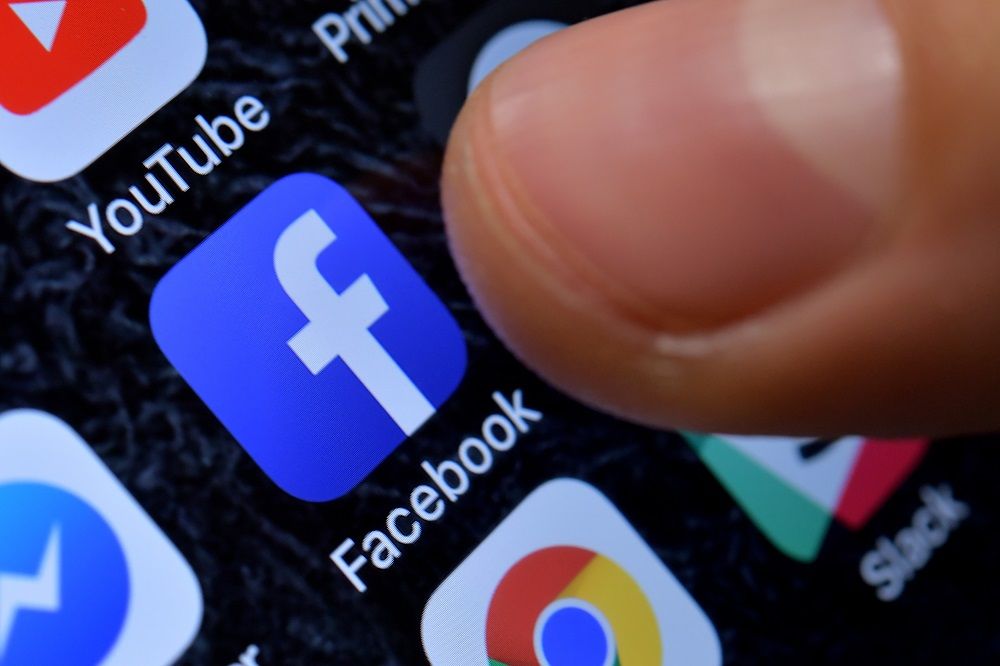 social-media-giants-remove-‘anti-state’-posts-in-vietnam