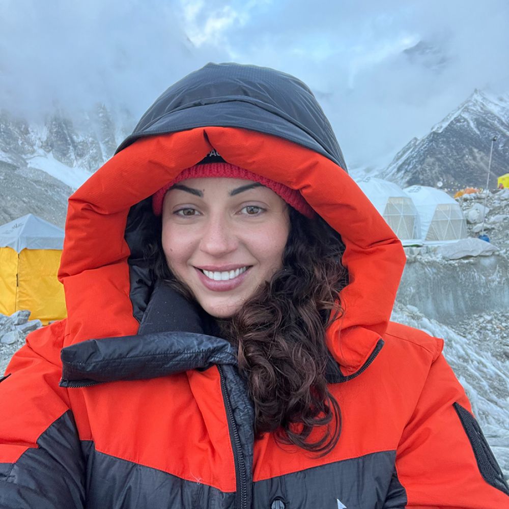 2-dead,-2-missing-after-avalanche-hits-tibet’s-mt-shishapangma