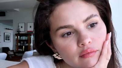 selena-gomez-accidentally-unfollowed-dua-lipa