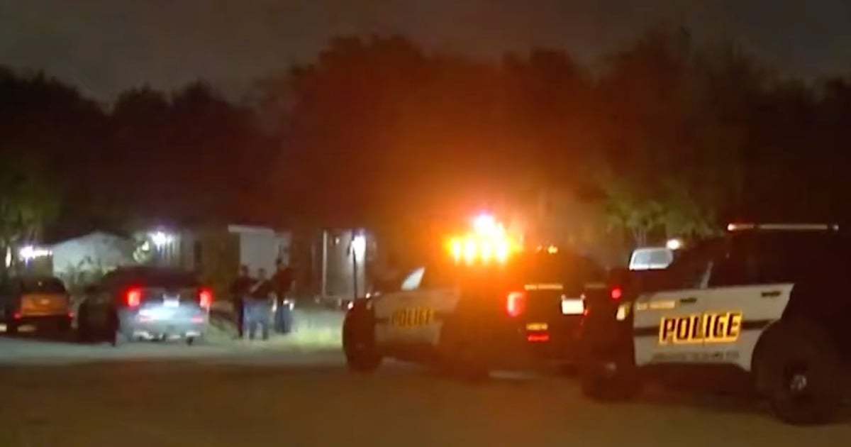 carjacker-can’t-drive-stick,-ditches-stolen-car-and-gets-shot-by-the-victim