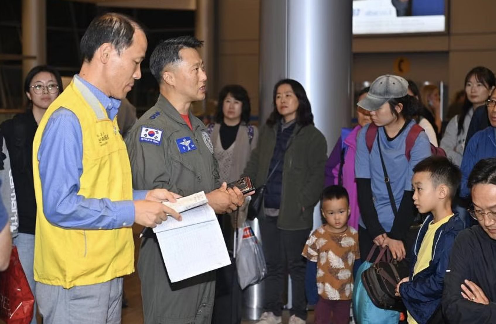 5-singaporeans-safely-evacuated-from-israel-amid-conflict