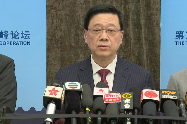 全力參與共建一帶一路八項行動