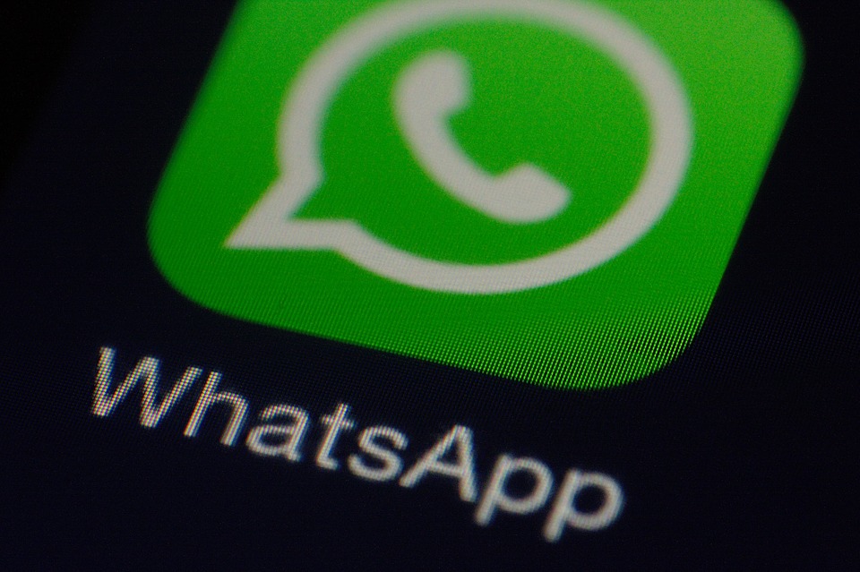 whatsapp-privacy-paradox:-singaporeans-want-encryption,-but-most-don’t-use-security-features