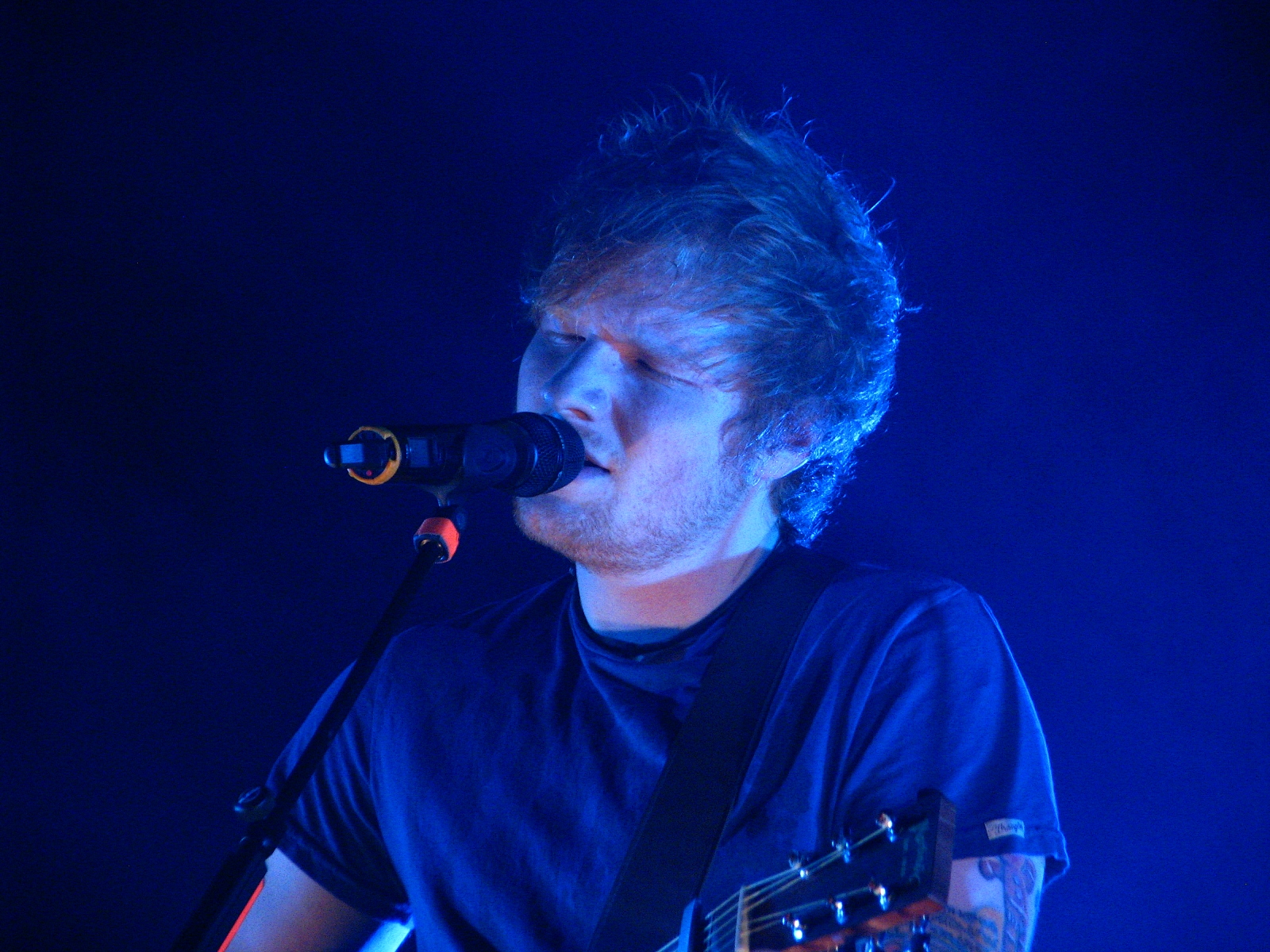 ed-sheeran-is-coming-to-singapore-and-we-are-thinking-out-loud-if-we-can-score-tickets