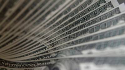 us-dollar-dips-after-fed-chair-powell-remarks
