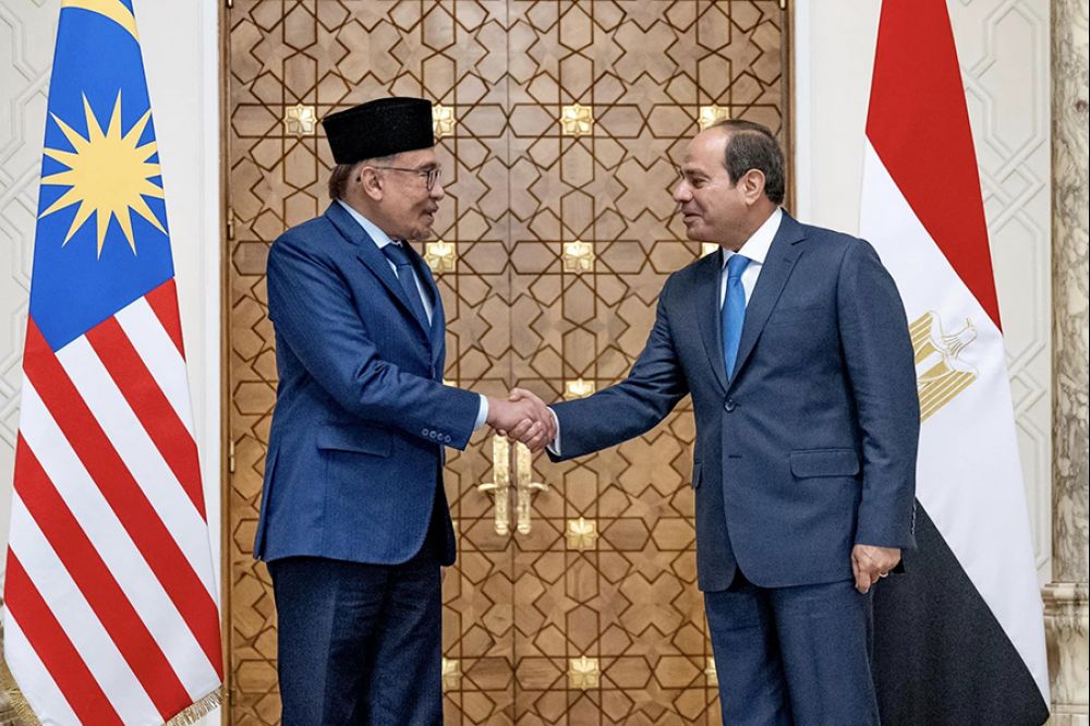 malaysia,-egypt-want-west-to-pressure-israel-to-cease-attacks,-says-pm