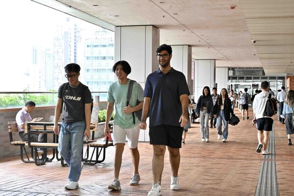 增非本地生學額-建專上教育樞紐