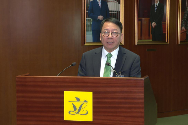 施政報告務實和前瞻並重