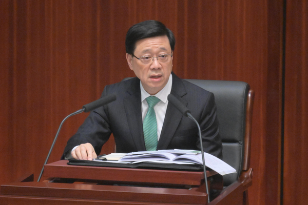 納議員意見-顯行政立法良性互動