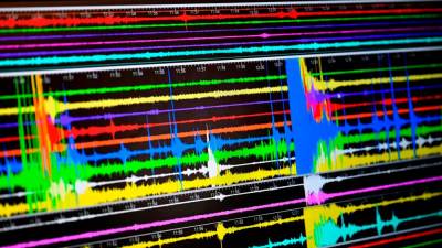 6.1-magnitude-quake-jolts-east-indonesia