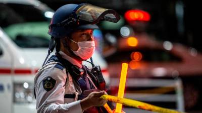 japan-police-detain-hostage-taker-after-hours-long-standoff