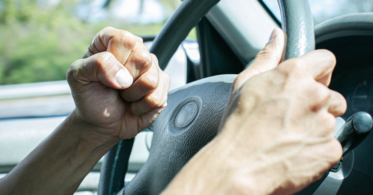 armed-citizen-stops-road-rage-knife-attack