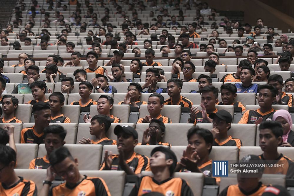 perak-pemadam,-police-to-carry-out-urine-testing-in-schools