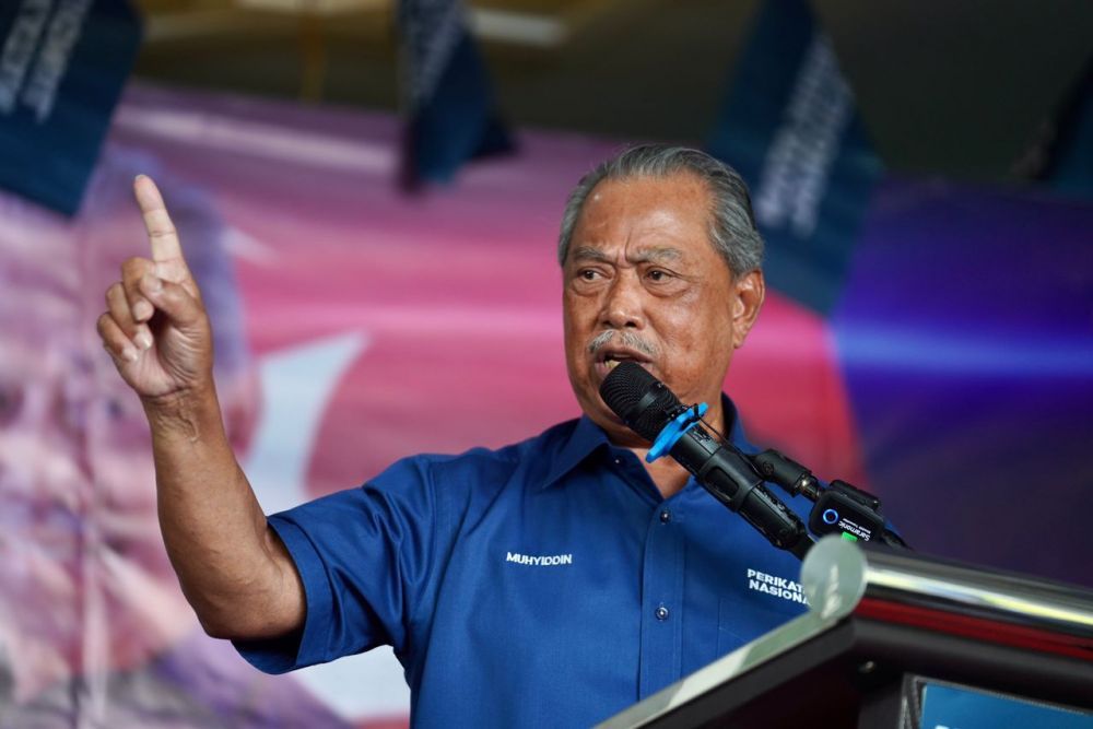 court-sets-nov-29-to-decide-on-muhyiddin’s-passport-bid