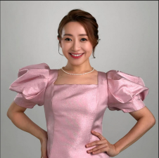 m’sian-singer-queenzy-cheng-passes-away-at-the-age-of-37-during-filming