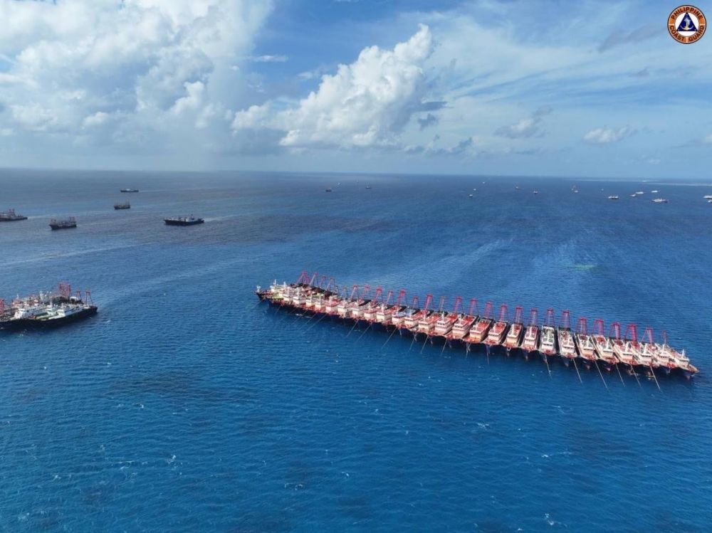 chinese-vessels-‘swarming’-off-philippines-coast