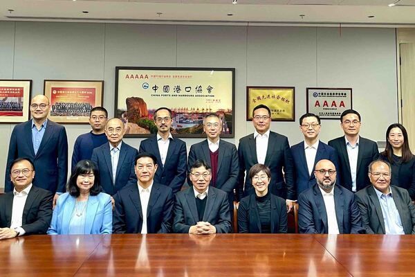 林世雄上海推廣香港海運業