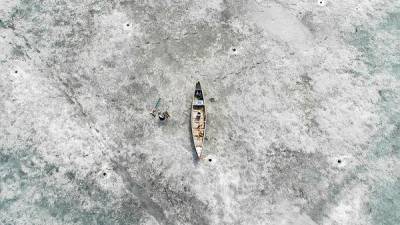 munich-airport-halts-flights-again,-due-to-freezing-rain,-icy-runways