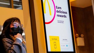 mcdonald’s-plots-rapid-growth-with-10,000-new-stores-globally-by-2027