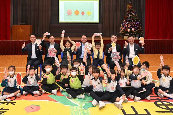 陳國基視察在校課後託管服務