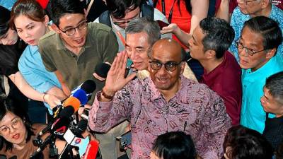 singapore’s-president-calls-for-cultivating-respect-in-society