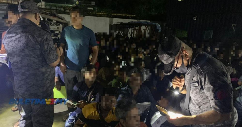 johor-immigration-dept-detains-120-foreigners