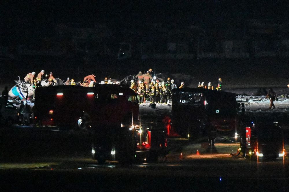 5-dead-in-japan-plane-collision-at-tokyo-airport