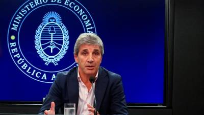 argentina-inflation-surges-past-200%-as-economic-crisis-bites