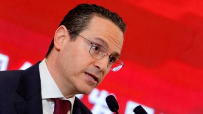 shareholders-urge-shell-to-set-climate-targets