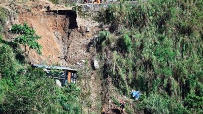 seven-dead,-two-injured,-four-missing-after-landslide-hits-southern-philippine-mining-town