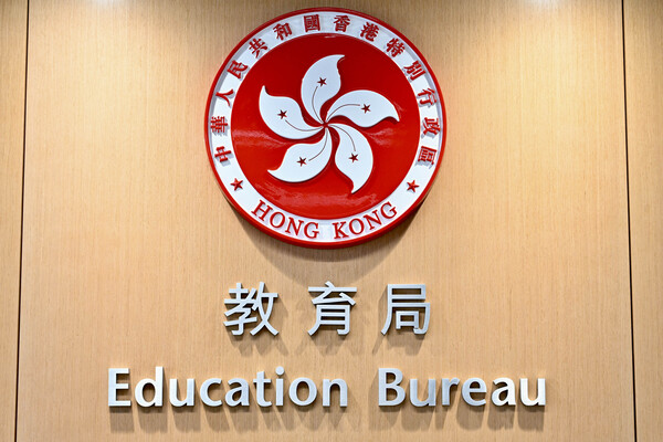 蔡若蓮明赴英國芬蘭訪問