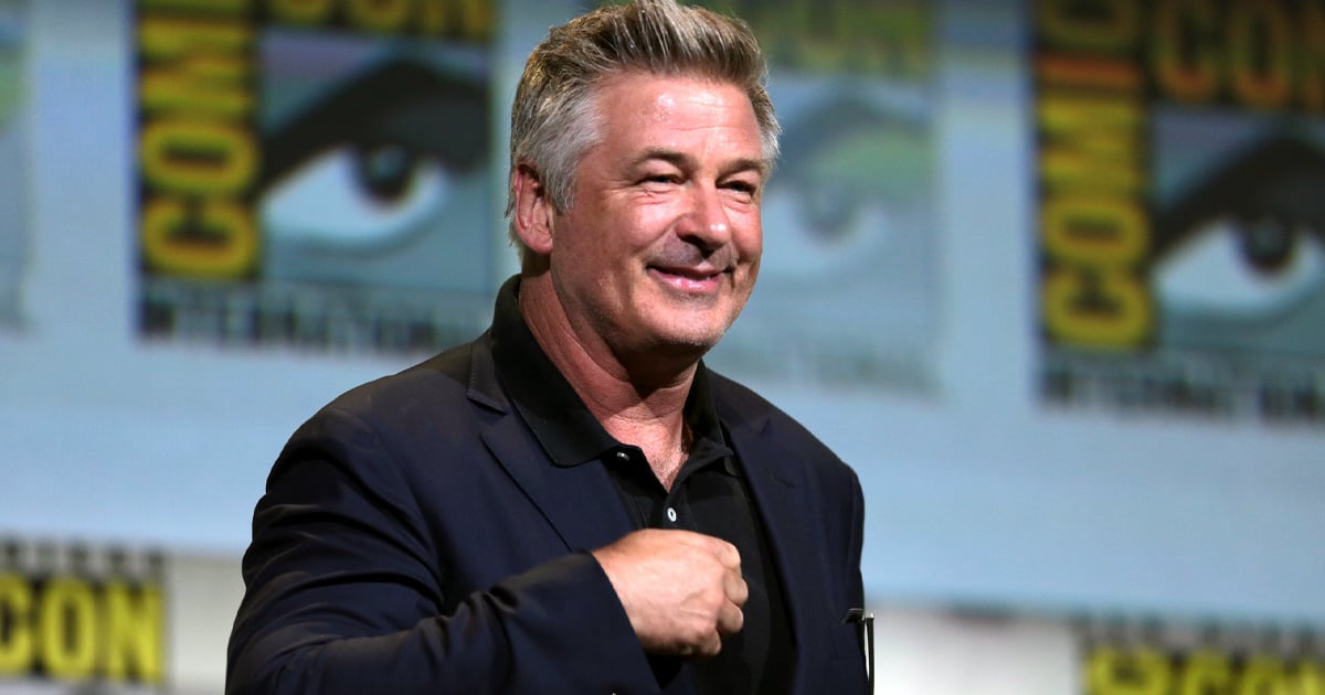 alec-baldwin-indicted-for-involuntary-manslaughter-in-‘rust’-shooting