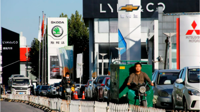 chinese-car-dealer-collapse-signals-another-difficult-year-for-the-chinese-market