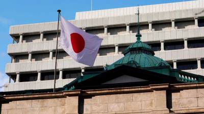japan’s-trade-deficit-halves-to-9.29-trillon-yen-in-2023