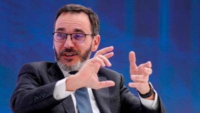 imf-says-global-‘soft-landing’-in-sight,-lifts-2024-growth-outlook