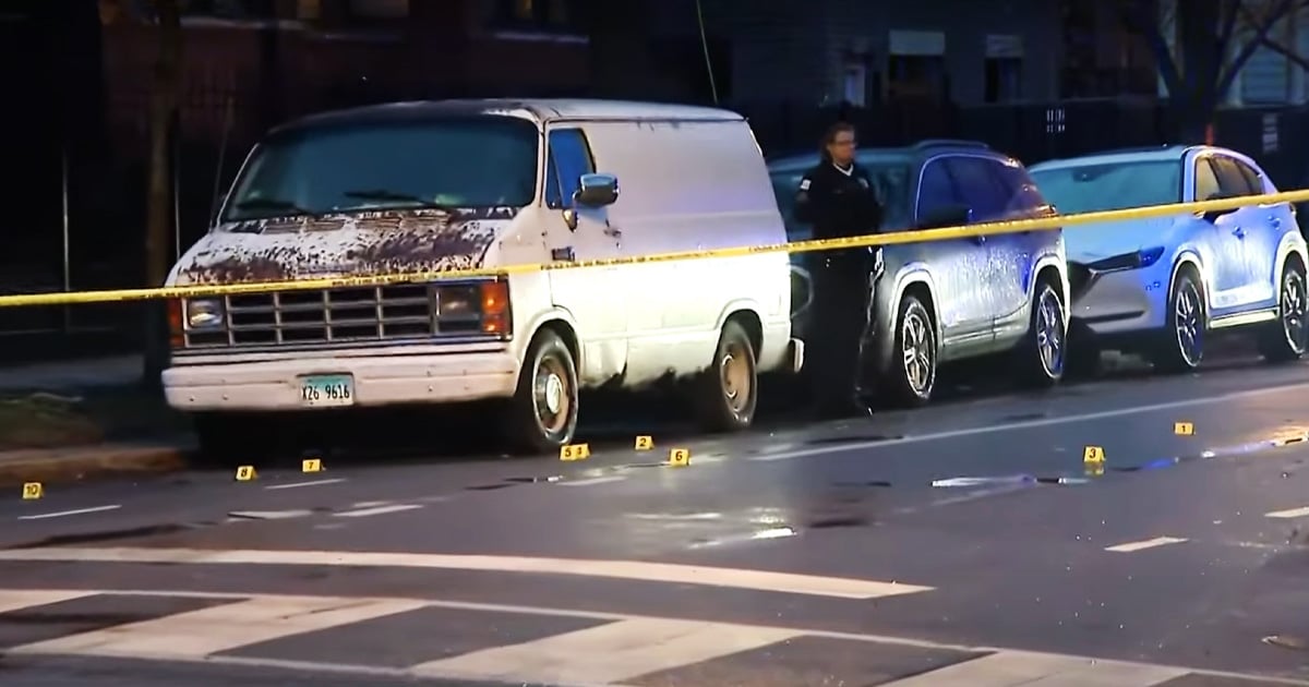 ccl-holder-and-attempted-robber-get-into-shootout-in-chicago’s-north-side