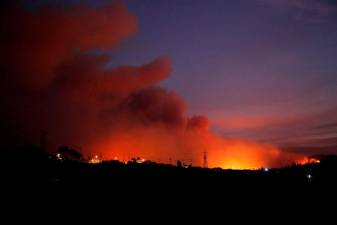 10-people-die-in-forest-fires-in-chile