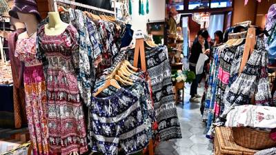 thai-govt-affirms-copyright-on-elephant,-cat-patterned-pants
