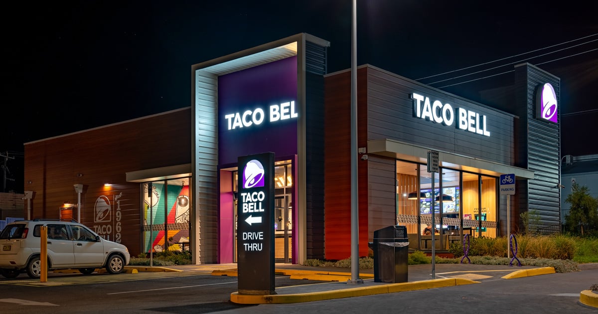 man-fatally-shot-after-pointing-gun-in-taco-bell-drive-thru-argument