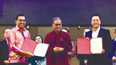 medical-device-sector-projected-to-contribute-rm20b-to-malaysia’s-economy-this-year,