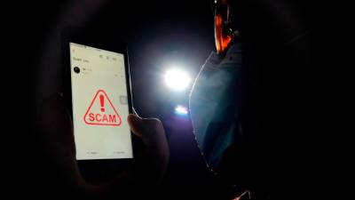 singaporean-police-arrest-227-suspected-scammers